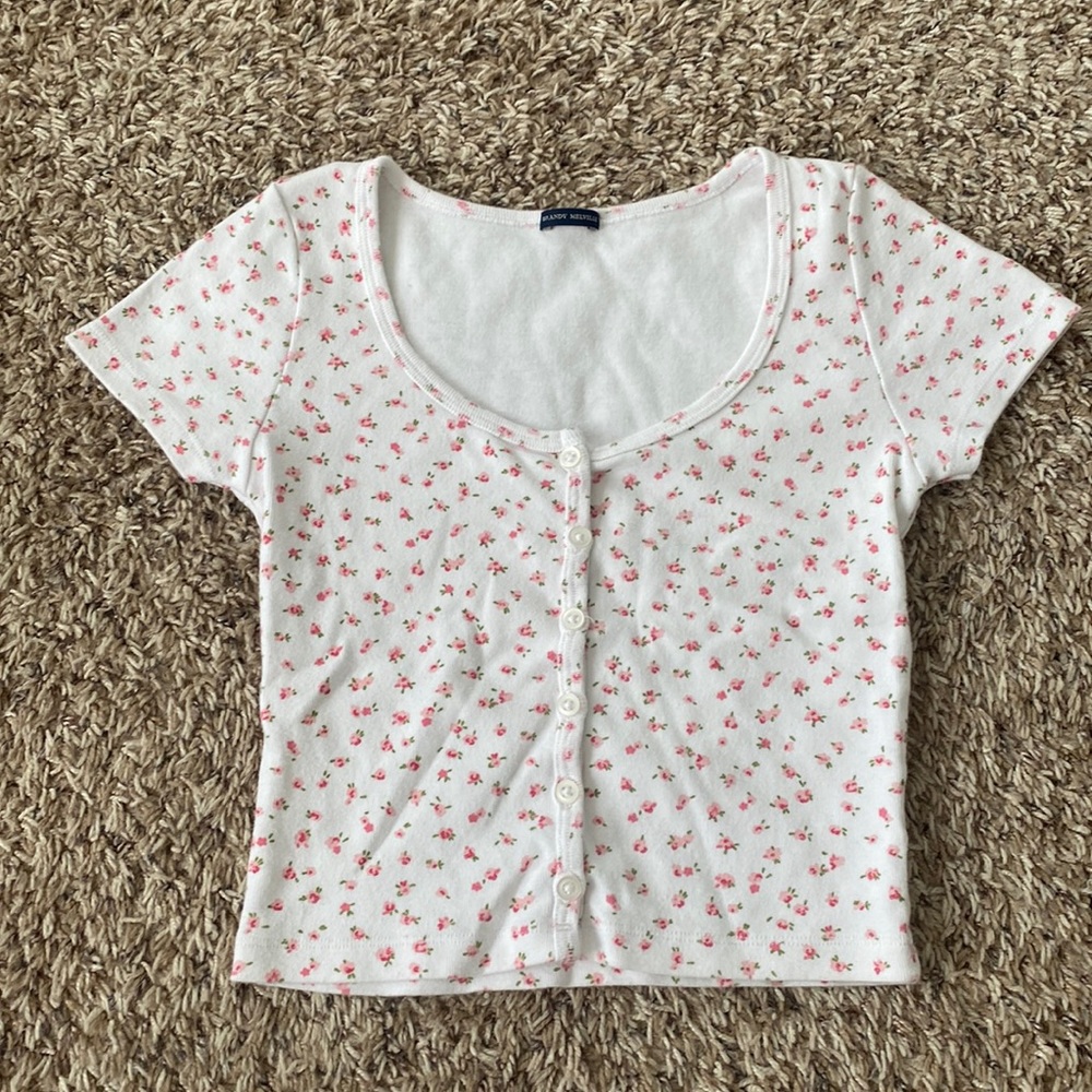Brandy Melville shirt